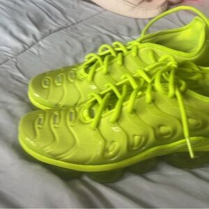 Women's Shoes Size 9 Men's Gucci Size12, Cloths3x